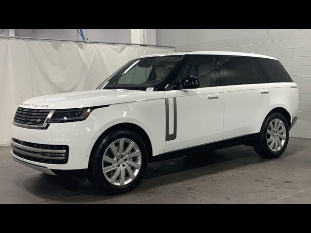 2025 Land Rover Range Rover SE