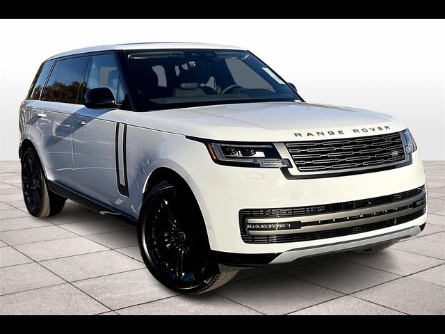 2025 Land Rover Range Rover SE