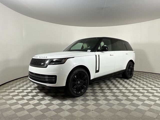 2025 Land Rover Range Rover SE