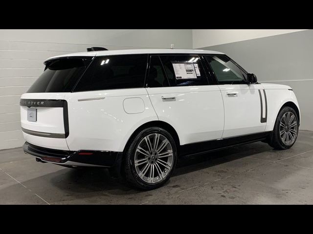 2025 Land Rover Range Rover SE