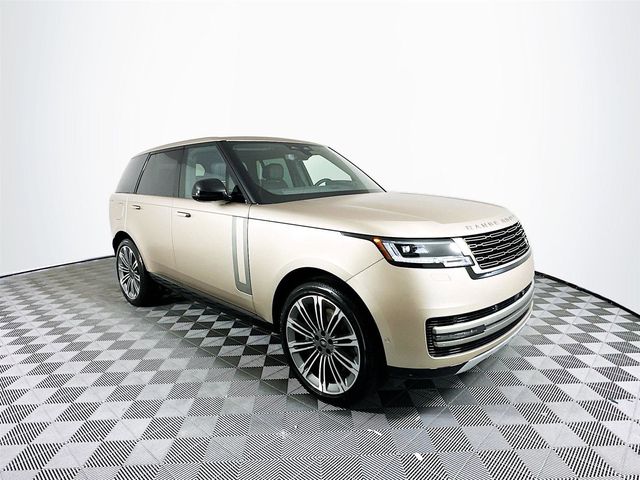 2025 Land Rover Range Rover SE