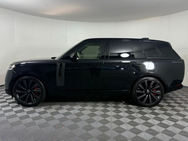 2025 Land Rover Range Rover SV