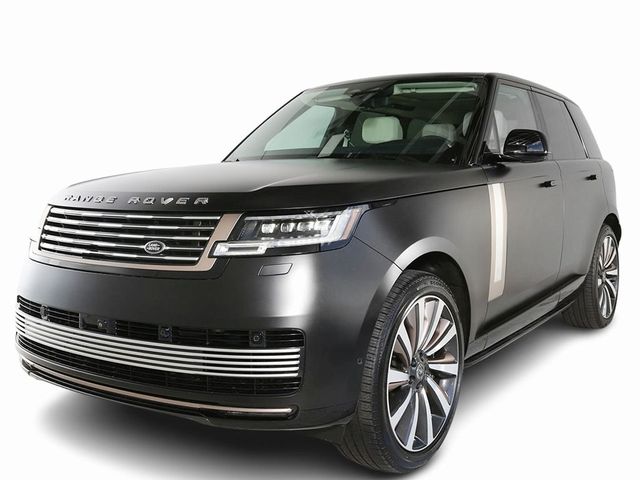 2025 Land Rover Range Rover SV