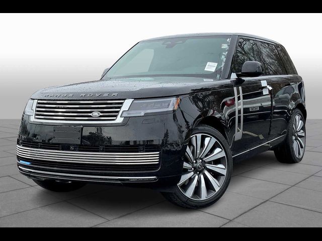 2025 Land Rover Range Rover SV