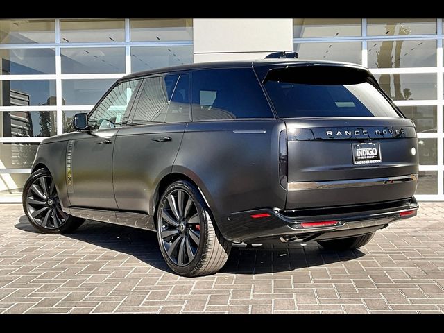 2025 Land Rover Range Rover SV