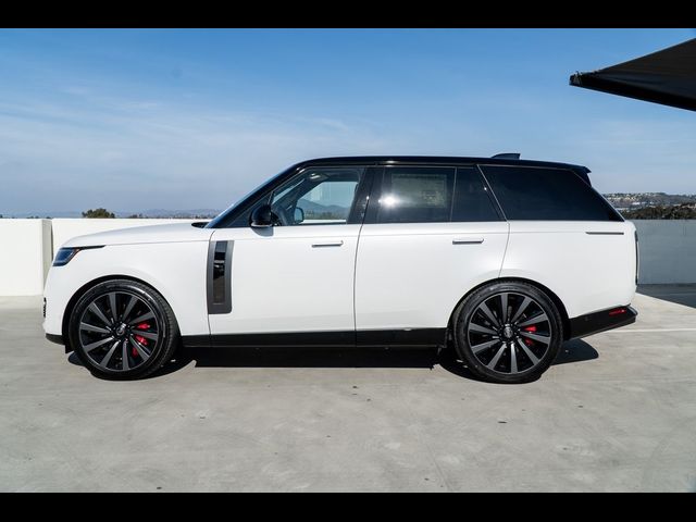 2025 Land Rover Range Rover SV