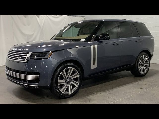 2025 Land Rover Range Rover SV