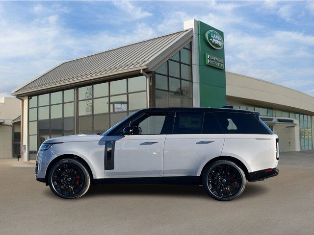 2025 Land Rover Range Rover SV