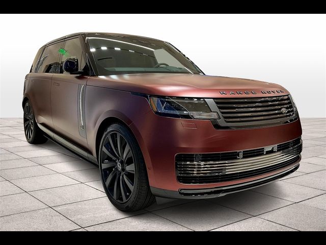 2025 Land Rover Range Rover SV