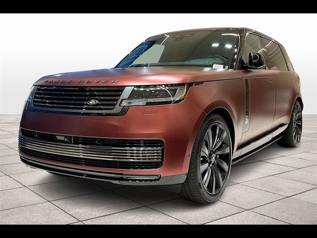 2025 Land Rover Range Rover SV