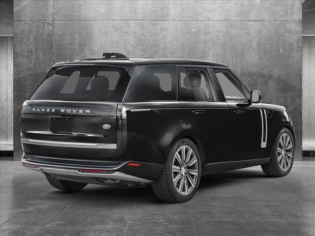 2025 Land Rover Range Rover SV