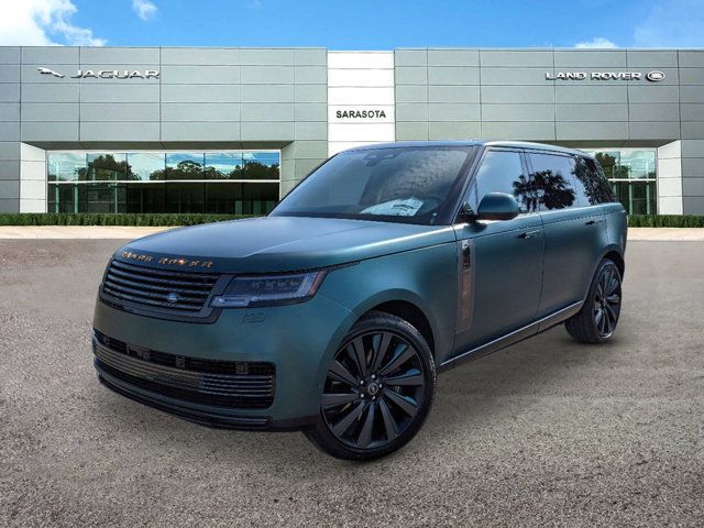 2025 Land Rover Range Rover SV