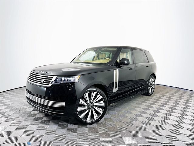 2025 Land Rover Range Rover SV