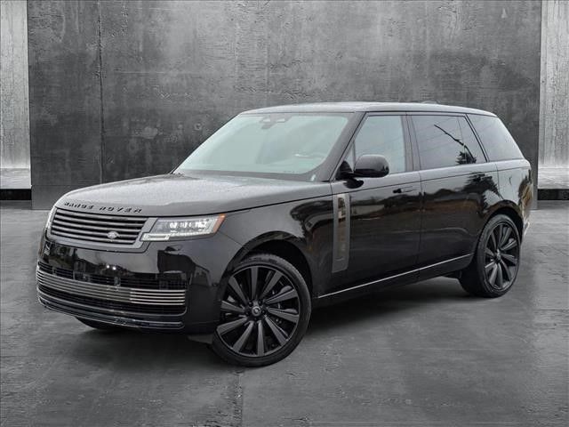 2025 Land Rover Range Rover SV