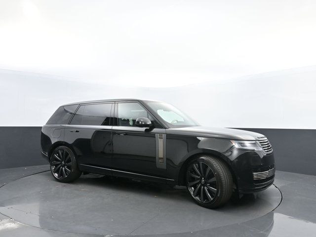 2025 Land Rover Range Rover SV