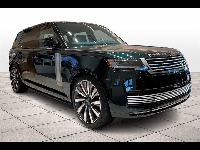 2025 Land Rover Range Rover SV