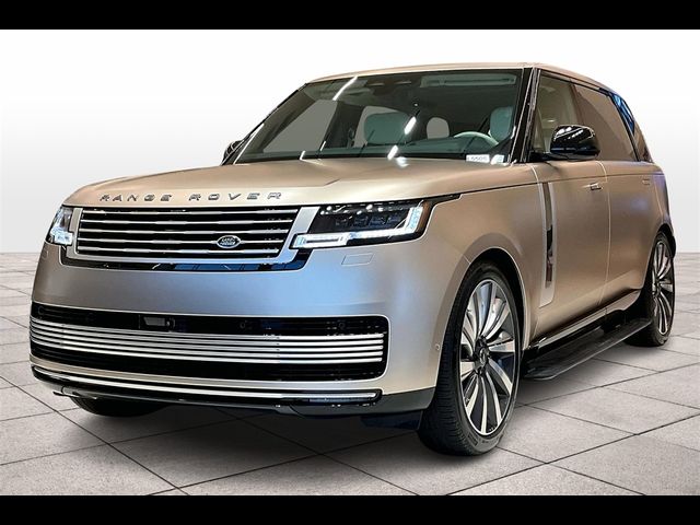 2025 Land Rover Range Rover SV