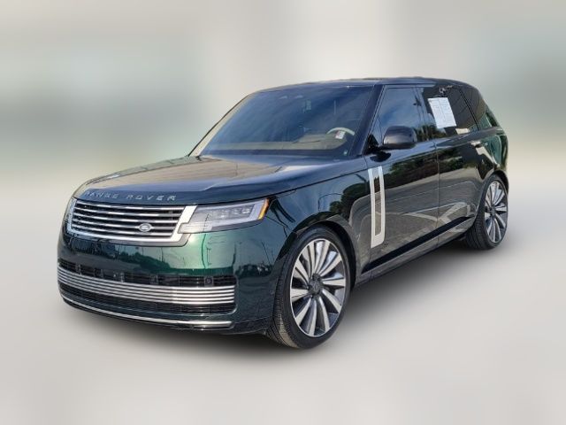 2025 Land Rover Range Rover SV