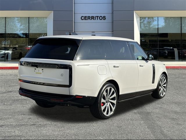 2025 Land Rover Range Rover SV