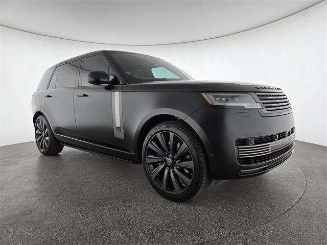 2025 Land Rover Range Rover SV