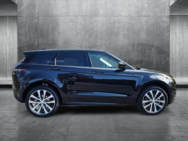 2025 Land Rover Range Rover Evoque Dynamic SE