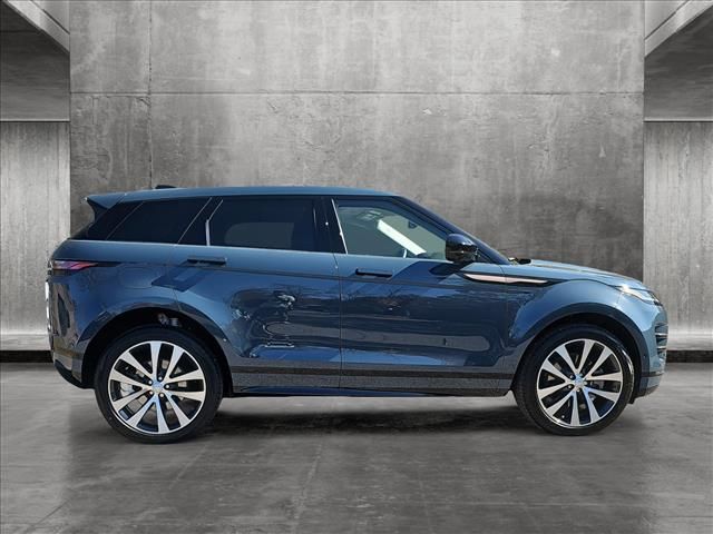 2025 Land Rover Range Rover Evoque Dynamic SE