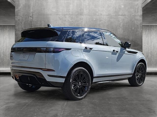 2025 Land Rover Range Rover Evoque Dynamic SE