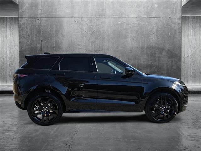 2025 Land Rover Range Rover Evoque Dynamic SE