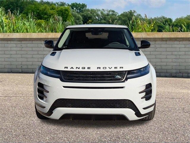 2025 Land Rover Range Rover Evoque Dynamic SE