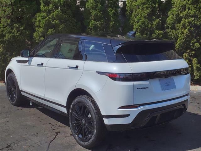 2025 Land Rover Range Rover Evoque Dynamic SE