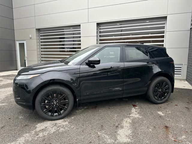 2025 Land Rover Range Rover Evoque Core S