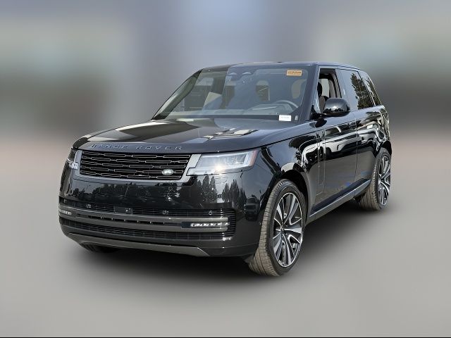 2025 Land Rover Range Rover SE