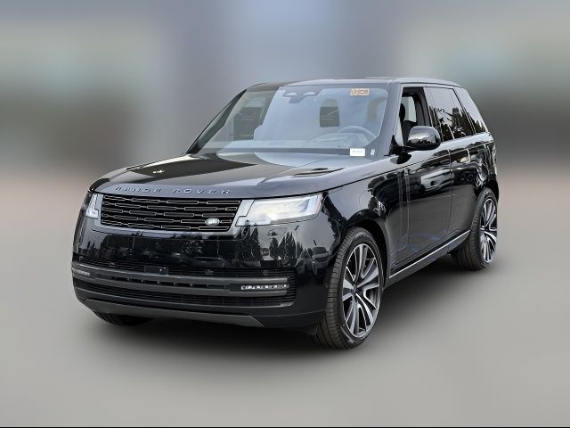 2025 Land Rover Range Rover SE