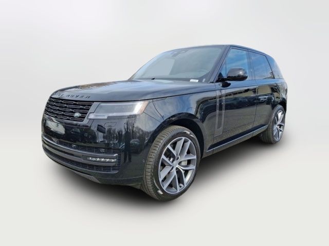 2025 Land Rover Range Rover SE