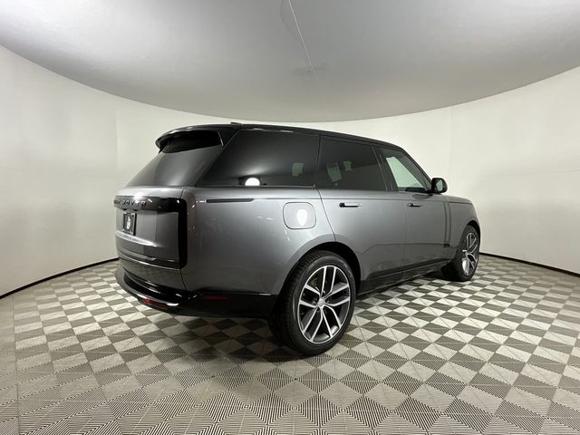 2025 Land Rover Range Rover SE