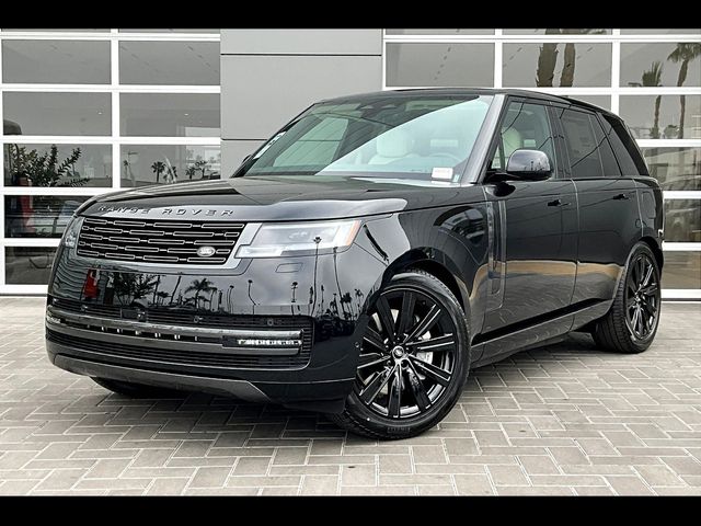 2025 Land Rover Range Rover SE