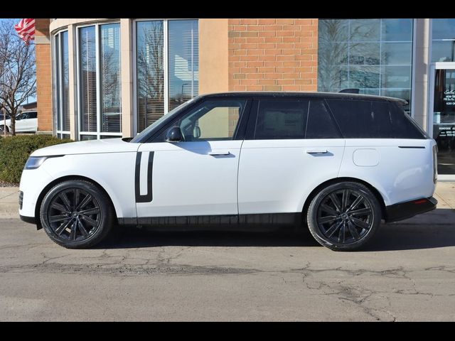 2025 Land Rover Range Rover SE