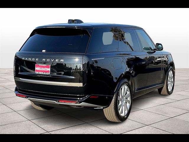 2025 Land Rover Range Rover SE