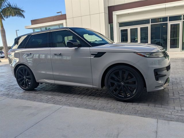 2025 Land Rover Range Rover Sport Dynamic SE