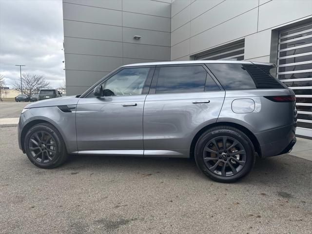 2025 Land Rover Range Rover Sport Dynamic SE