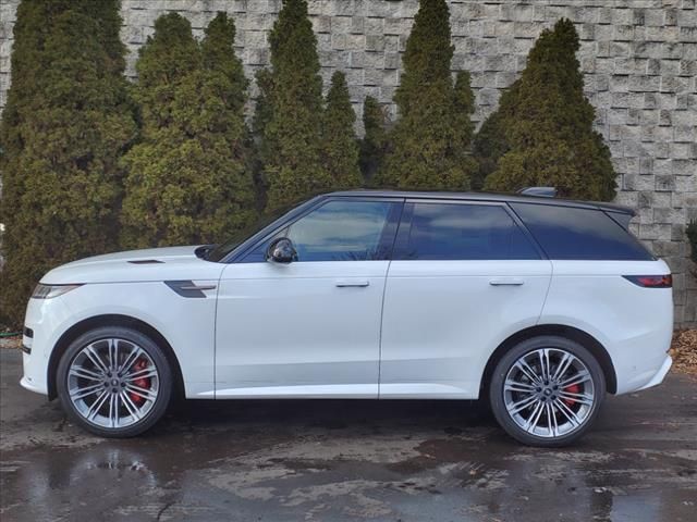 2025 Land Rover Range Rover Sport Dynamic SE