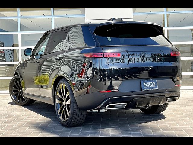 2025 Land Rover Range Rover Sport SE