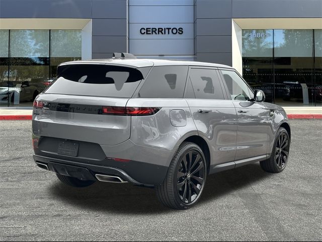 2025 Land Rover Range Rover Sport SE