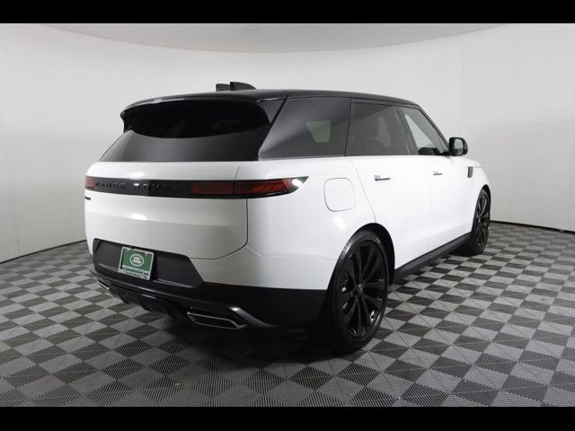 2025 Land Rover Range Rover Sport SE