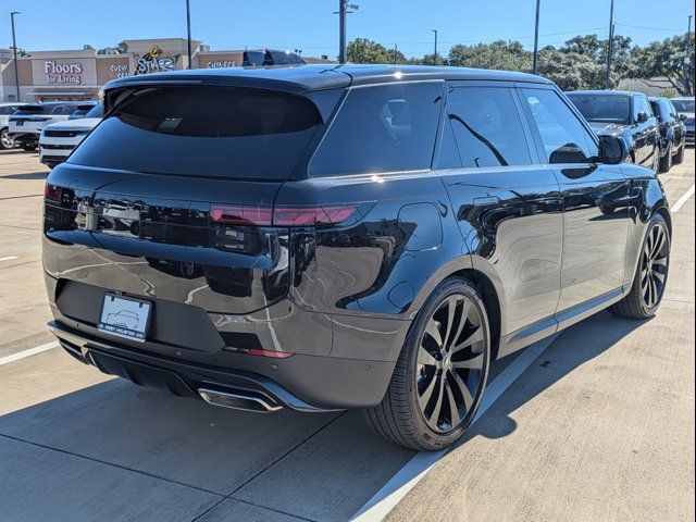 2025 Land Rover Range Rover Sport SE