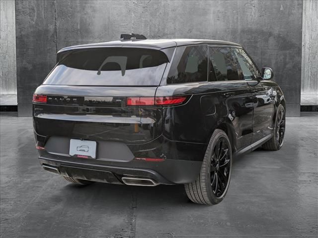 2025 Land Rover Range Rover Sport SE