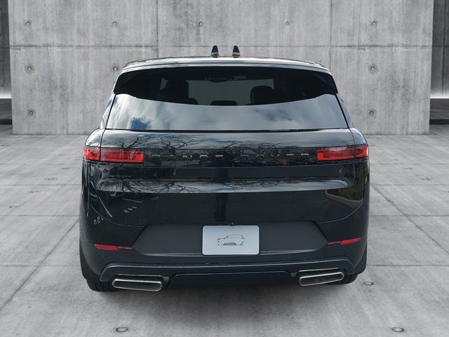 2025 Land Rover Range Rover Sport SE