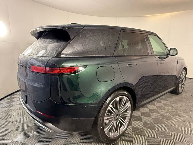 2025 Land Rover Range Rover Sport SE