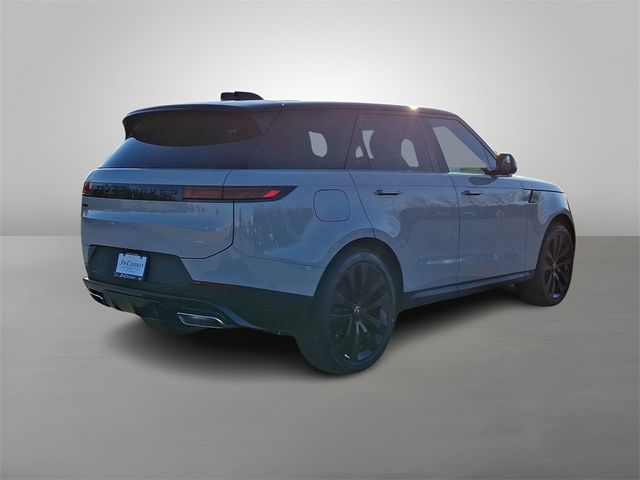 2025 Land Rover Range Rover Sport SE