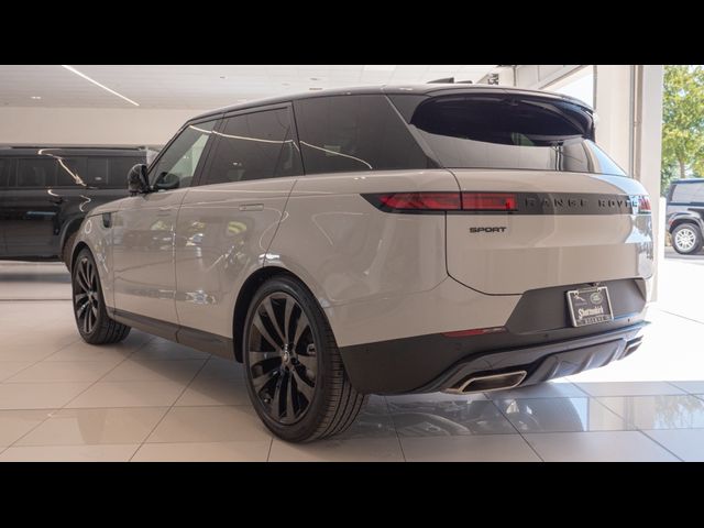 2025 Land Rover Range Rover Sport SE